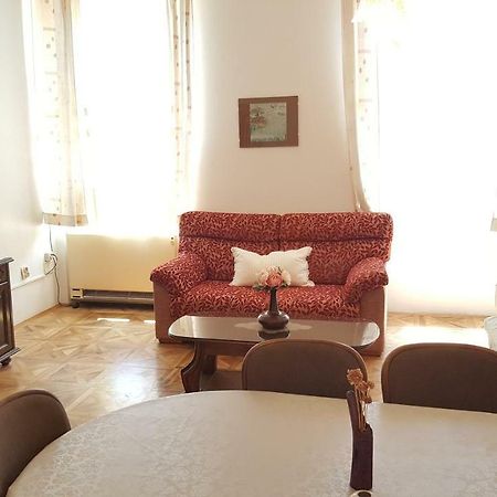 Ferienwohnung Centar Old Town, With Free Private Parking Pula Exterior foto