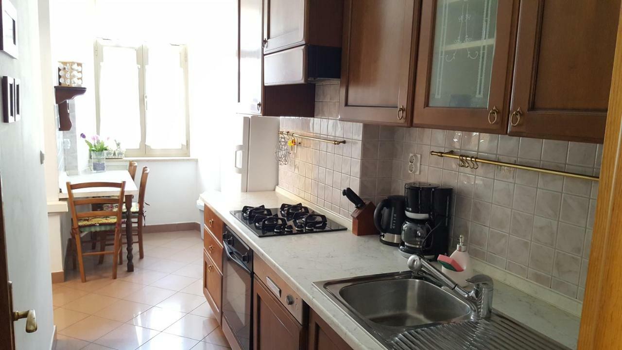 Ferienwohnung Centar Old Town, With Free Private Parking Pula Exterior foto